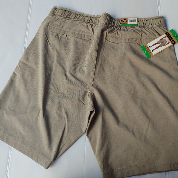 Voyager Men's Performance Short Sise XL. - Picture 3 of 9